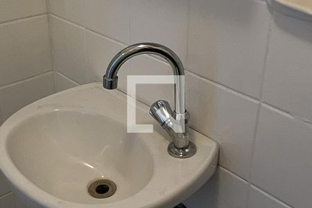 Apartamento à venda com 198m², 3 quartos e 3 vagasBanheiro de Serviço
