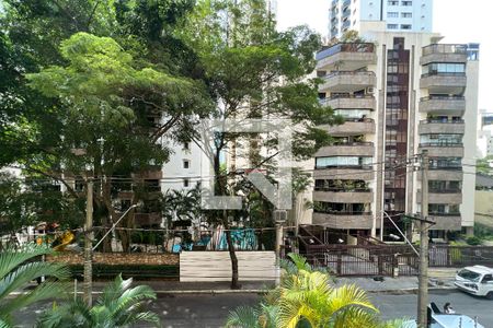 Apartamento à venda com 198m², 3 quartos e 3 vagasVista