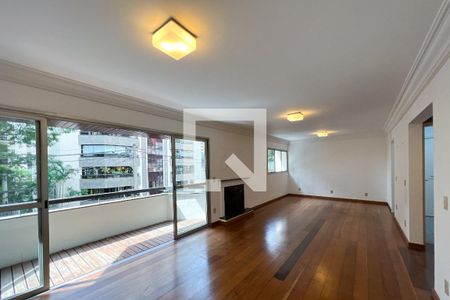 Apartamento à venda com 198m², 3 quartos e 3 vagasSala