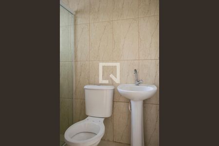 Banheiro de kitnet/studio para alugar com 1 quarto, 20m² em Mandaqui, São Paulo