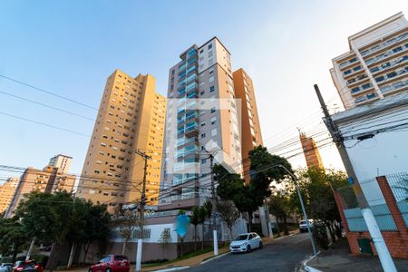 Apartamento à venda com 87m², 3 quartos e 2 vagasFachada