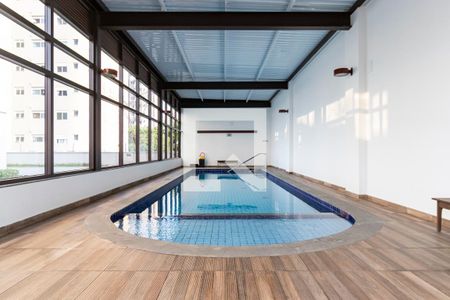 Apartamento à venda com 87m², 3 quartos e 2 vagasÁrea comum - Piscina coberta