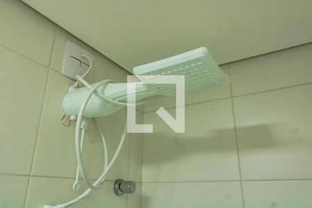 banheiro  de kitnet/studio para alugar com 1 quarto, 27m² em Vila da Saúde, São Paulo