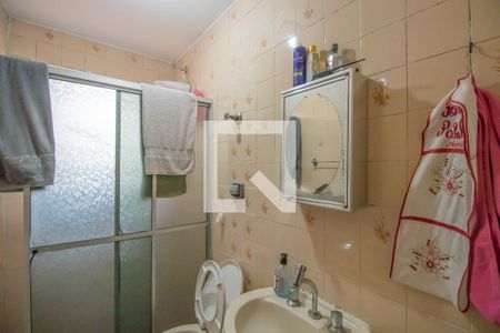 Casa à venda com 250m², 2 quartos e sem vagaBanheiro - Casa 2