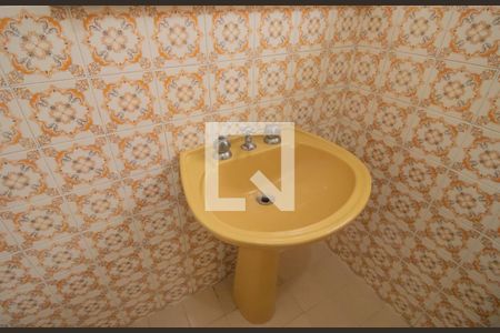 Casa à venda com 250m², 2 quartos e sem vagaBanheiro