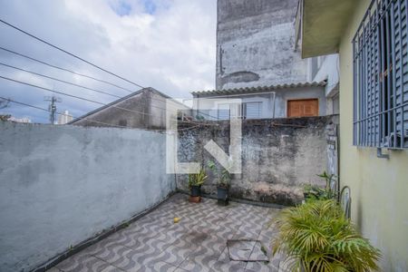 Casa à venda com 250m², 2 quartos e sem vagaQuintal - Casa 2