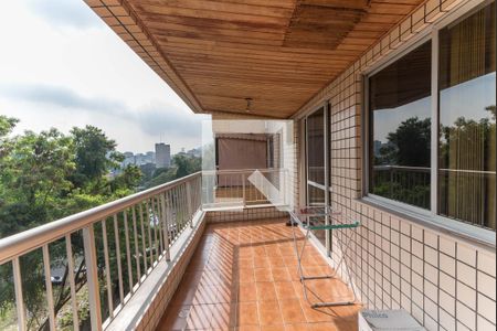 Apartamento à venda com 99m², 2 quartos e 2 vagasVaranda da Sala 