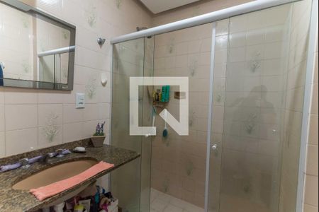 Apartamento à venda com 99m², 2 quartos e 2 vagasBanheiro da Suíte 