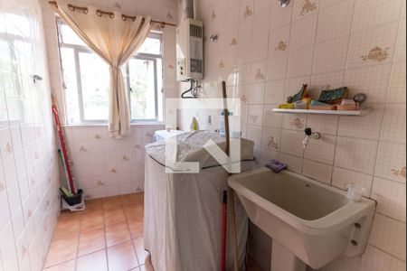 Apartamento à venda com 99m², 2 quartos e 2 vagasÁrea de Serviço