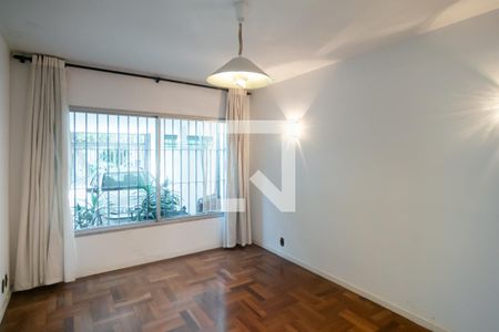 Sala de casa para alugar com 3 quartos, 145m² em Jardim Cordeiro, São Paulo