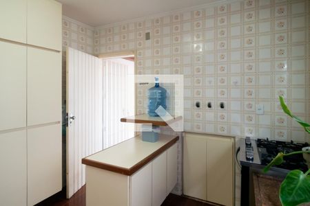 Casa para alugar com 145m², 3 quartos e 2 vagas Casa para alugar com 145m², 3 quartos e 2 vagasCozinha