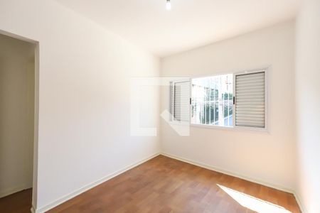 Casa à venda com 160m², 3 quartos e 2 vagas Casa à venda com 160m², 3 quartos e 2 vagasSuíte