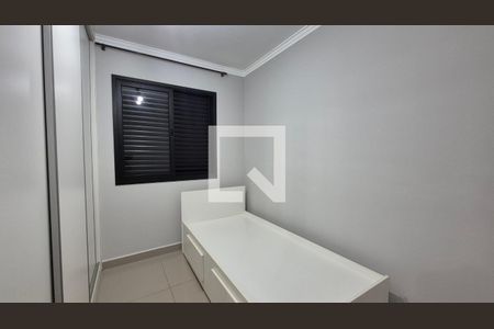 Quarto 2 de apartamento para alugar com 2 quartos, 41m² em Vila Scarpelli, Santo André