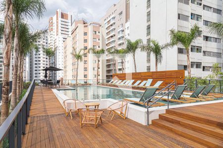 Studio para alugar com 42m², 1 quarto e sem vagaÁrea comum - Piscina