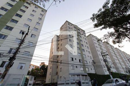 Apartamento para alugar com 64m², 3 quartos e 1 vaga Apartamento para alugar com 64m², 3 quartos e 1 vagaFachada do Condomínio