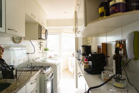 Apartamento à venda com 80m², 2 quartos e 1 vagaCozinha e Área de Serviço