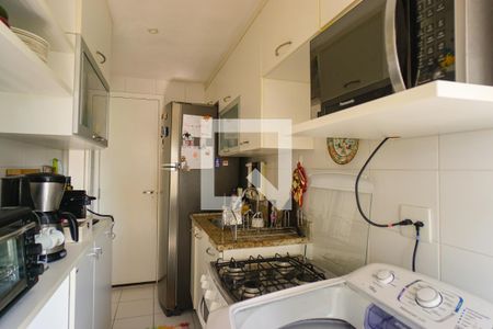 Apartamento à venda com 80m², 2 quartos e 1 vagaCozinha e Área de Serviço