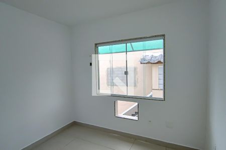 quarto 1 de apartamento para alugar com 2 quartos, 60m² em Taquara, Rio de Janeiro