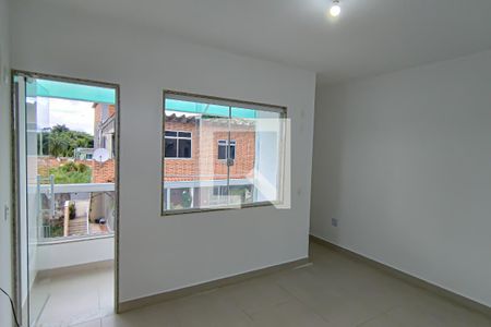 quarto 2  de apartamento para alugar com 2 quartos, 60m² em Taquara, Rio de Janeiro