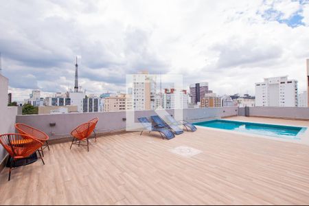 Apartamento à venda com 38m², 1 quarto e 1 vagaÁrea comum - Piscina