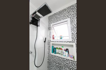 Apartamento para alugar com 34m², 1 quarto e sem vagaDetalhe banheiro