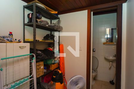 Casa à venda com 264m², 3 quartos e 3 vagasQuarto de Serviço