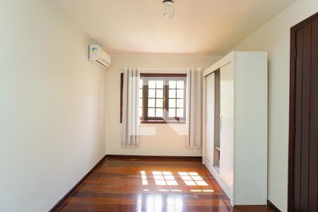 Casa à venda com 264m², 3 quartos e 3 vagasQuarto 2