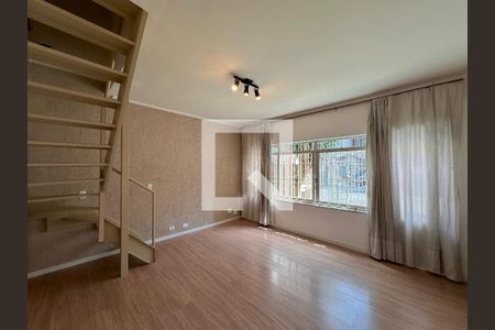 Sala de casa para alugar com 2 quartos, 130m² em Vila Congonhas, São Paulo