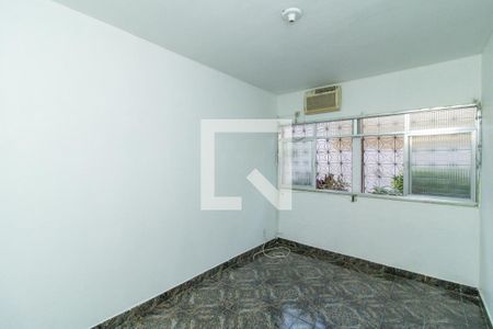 Quarto 1 de apartamento à venda com 2 quartos, 60m² em Tauá, Rio de Janeiro
