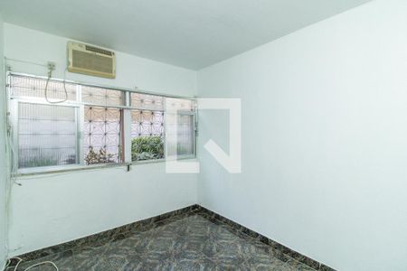 Quarto 1 de apartamento à venda com 2 quartos, 60m² em Tauá, Rio de Janeiro