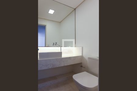 Lavabo de apartamento para alugar com 3 quartos, 237m² em Paraíso do Morumbi, São Paulo