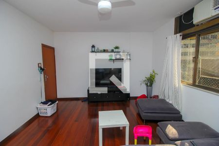 Sala de Estar de apartamento à venda com 3 quartos, 146m² em Laranjeiras, Rio de Janeiro