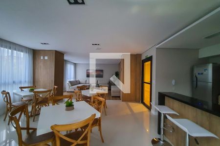 Apartamento para alugar com 35m², 2 quartos e sem vagaÁrea comum - Salão de festas