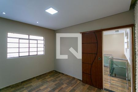 Quarto 2 de casa para alugar com 2 quartos, 60m² em Cachoeirinha, Belo Horizonte