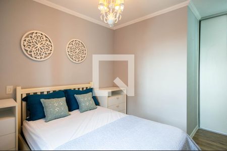 Apartamento à venda com 80m², 3 quartos e 2 vagas Apartamento à venda com 80m², 3 quartos e 2 vagasSuíte