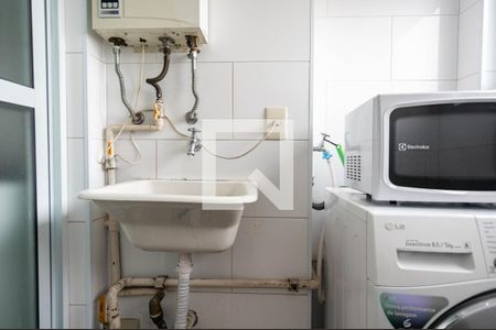 Apartamento à venda com 80m², 3 quartos e 2 vagas Apartamento à venda com 80m², 3 quartos e 2 vagasÁrea de Serviço