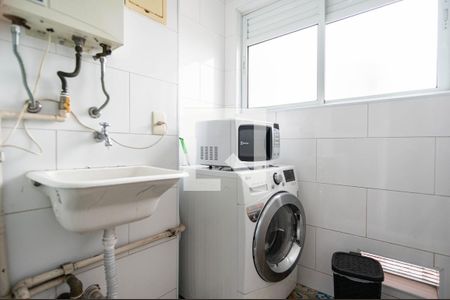 Apartamento à venda com 80m², 3 quartos e 2 vagas Apartamento à venda com 80m², 3 quartos e 2 vagasÁrea de Serviço
