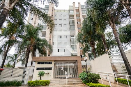 Apartamento à venda com 80m², 3 quartos e 2 vagas Apartamento à venda com 80m², 3 quartos e 2 vagasFachada