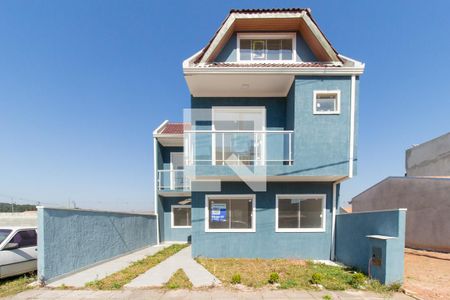 Casa para alugar com 120m², 2 quartos e 2 vagas Casa para alugar com 120m², 2 quartos e 2 vagasFachada