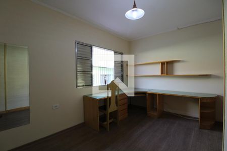 Casa à venda com 175m², 3 quartos e 2 vagasSuíte