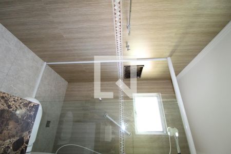 Casa à venda com 175m², 3 quartos e 2 vagasBanheiro da Suíte