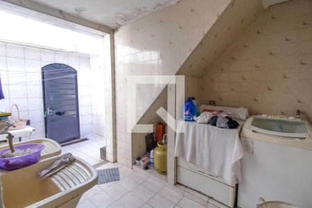 Casa à venda com 180m², 3 quartos e 3 vagas Casa à venda com 180m², 3 quartos e 3 vagasÁrea de Serviço