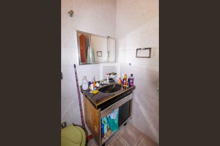 Casa à venda com 180m², 3 quartos e 3 vagas Casa à venda com 180m², 3 quartos e 3 vagasBanheiro da Suíte 1