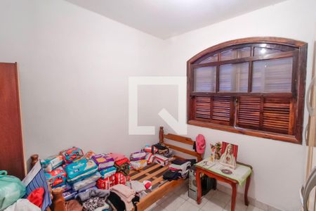 Casa à venda com 180m², 3 quartos e 3 vagas Casa à venda com 180m², 3 quartos e 3 vagasQuarto de Serviço