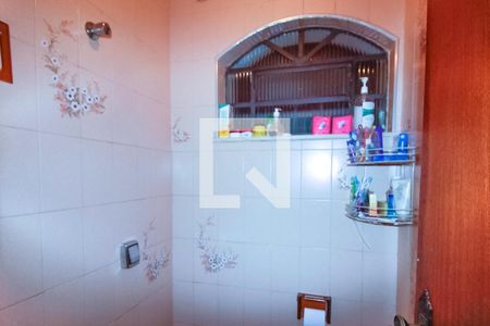 Casa à venda com 180m², 3 quartos e 3 vagas Casa à venda com 180m², 3 quartos e 3 vagasBanheiro 4