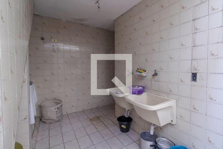 Casa à venda com 180m², 3 quartos e 3 vagas Casa à venda com 180m², 3 quartos e 3 vagasÁrea de Serviço