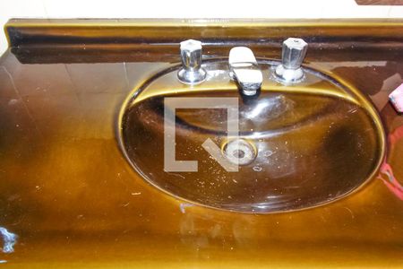 Casa à venda com 180m², 3 quartos e 3 vagas Casa à venda com 180m², 3 quartos e 3 vagasBanheiro da Suíte 3