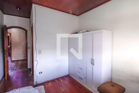 Casa à venda com 180m², 3 quartos e 3 vagas Casa à venda com 180m², 3 quartos e 3 vagasSuíte 2