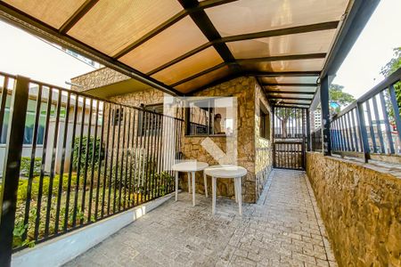 Apartamento para alugar com 57m², 2 quartos e 1 vagaPortaria