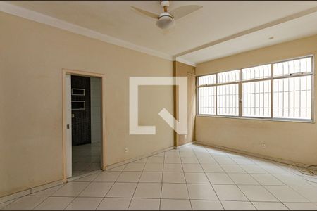 Apartamento à venda com 110m², 2 quartos e sem vaga Apartamento à venda com 110m², 2 quartos e sem vagaSala